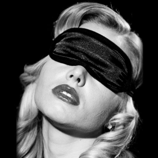 Sex & Mischief Satin Blindfold Mask
