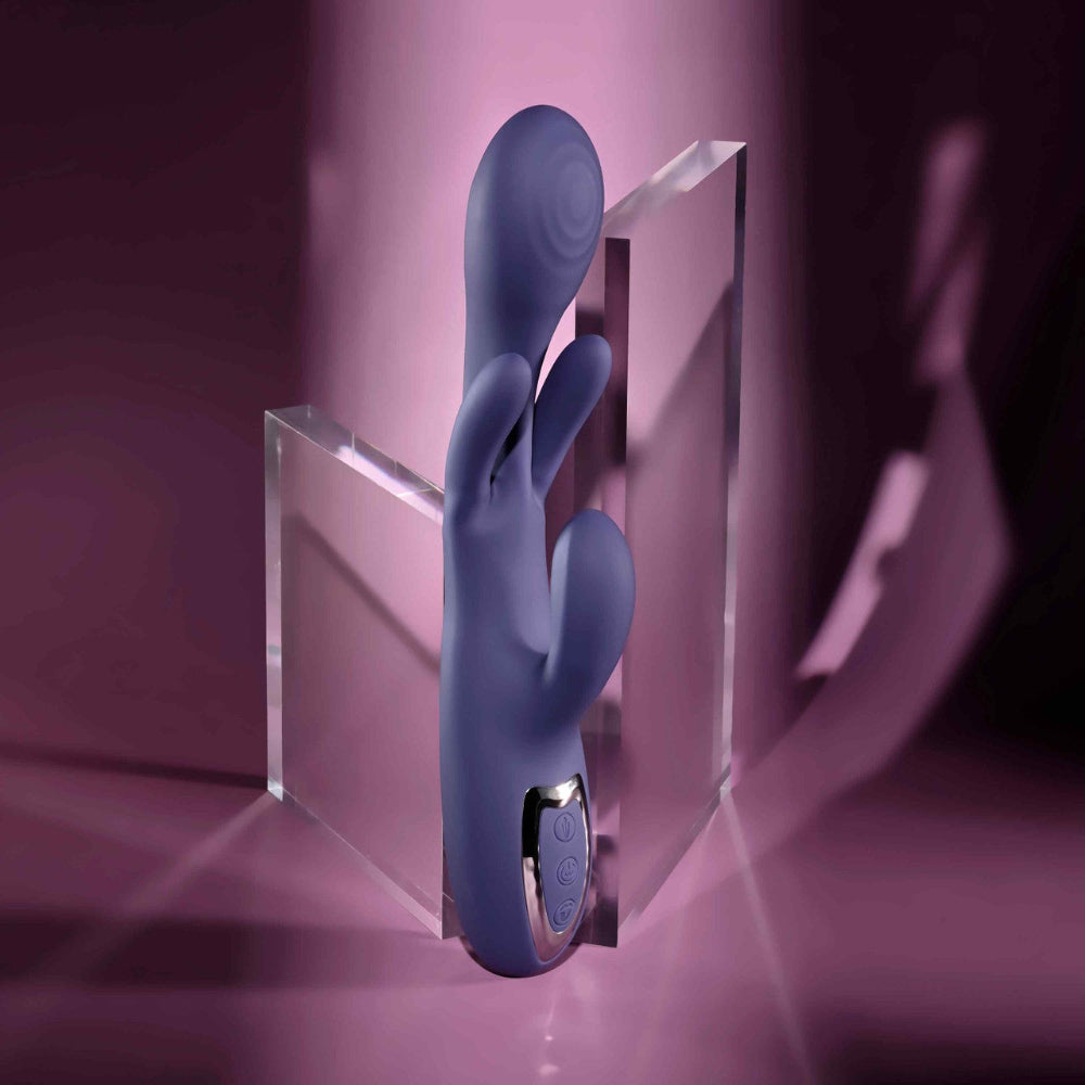 Evolved Bow Down Wave Motion Rabbit