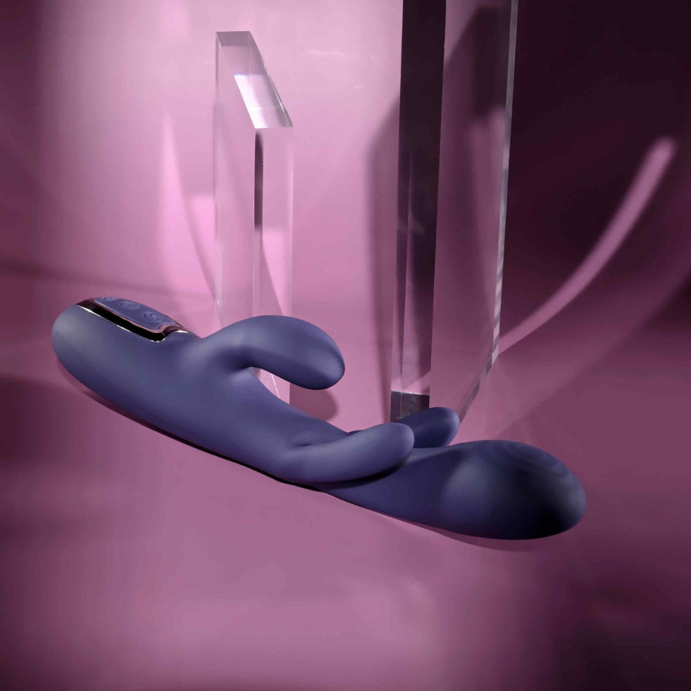 Evolved Bow Down Wave Motion Rabbit